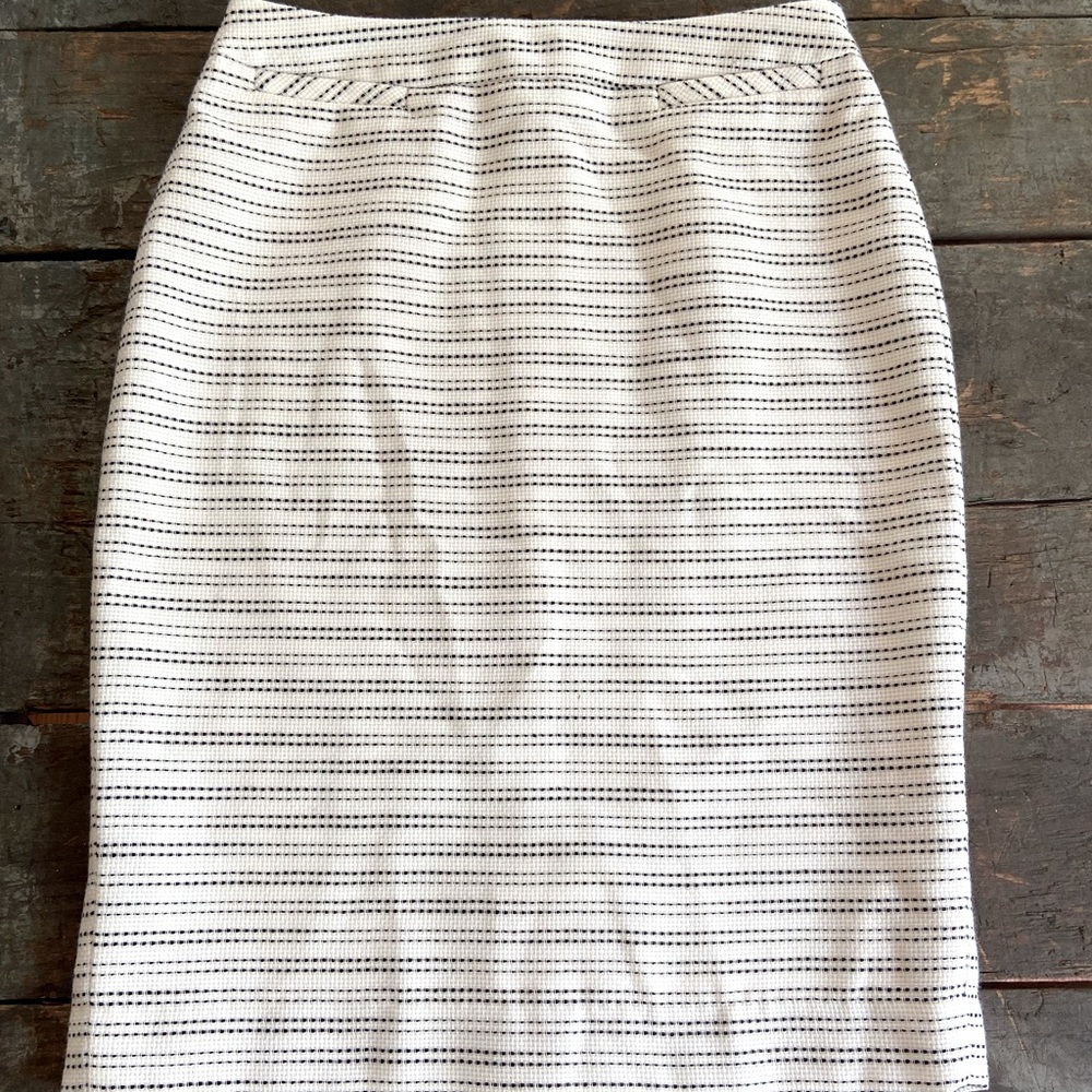 Pencil Skirt- white with black stripes